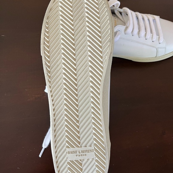 Saint Laurent sneakers - Picture 2 of 5